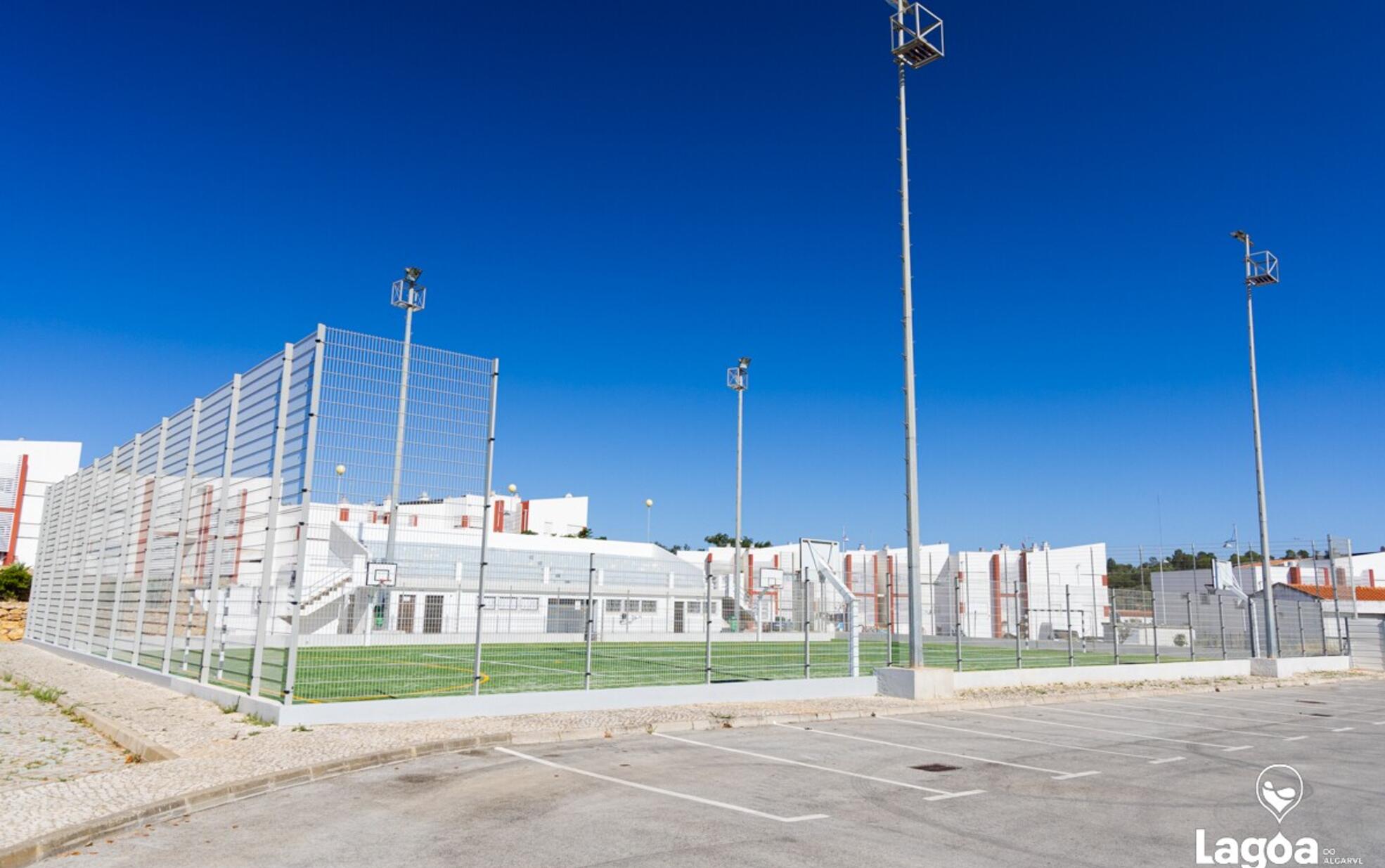 Requalificação do Polidesportivo de Porches 01
