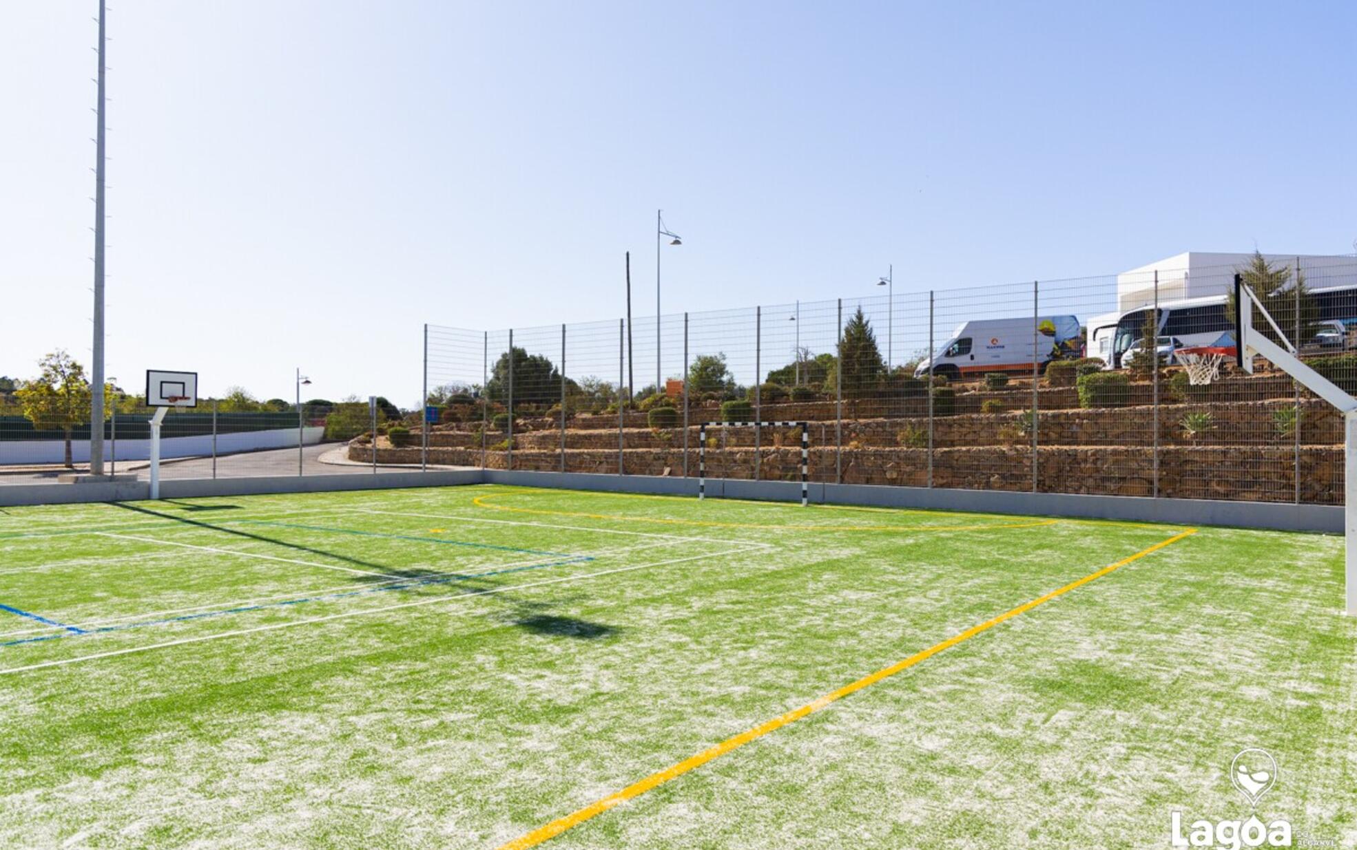 Requalificação do Polidesportivo de Porches 02