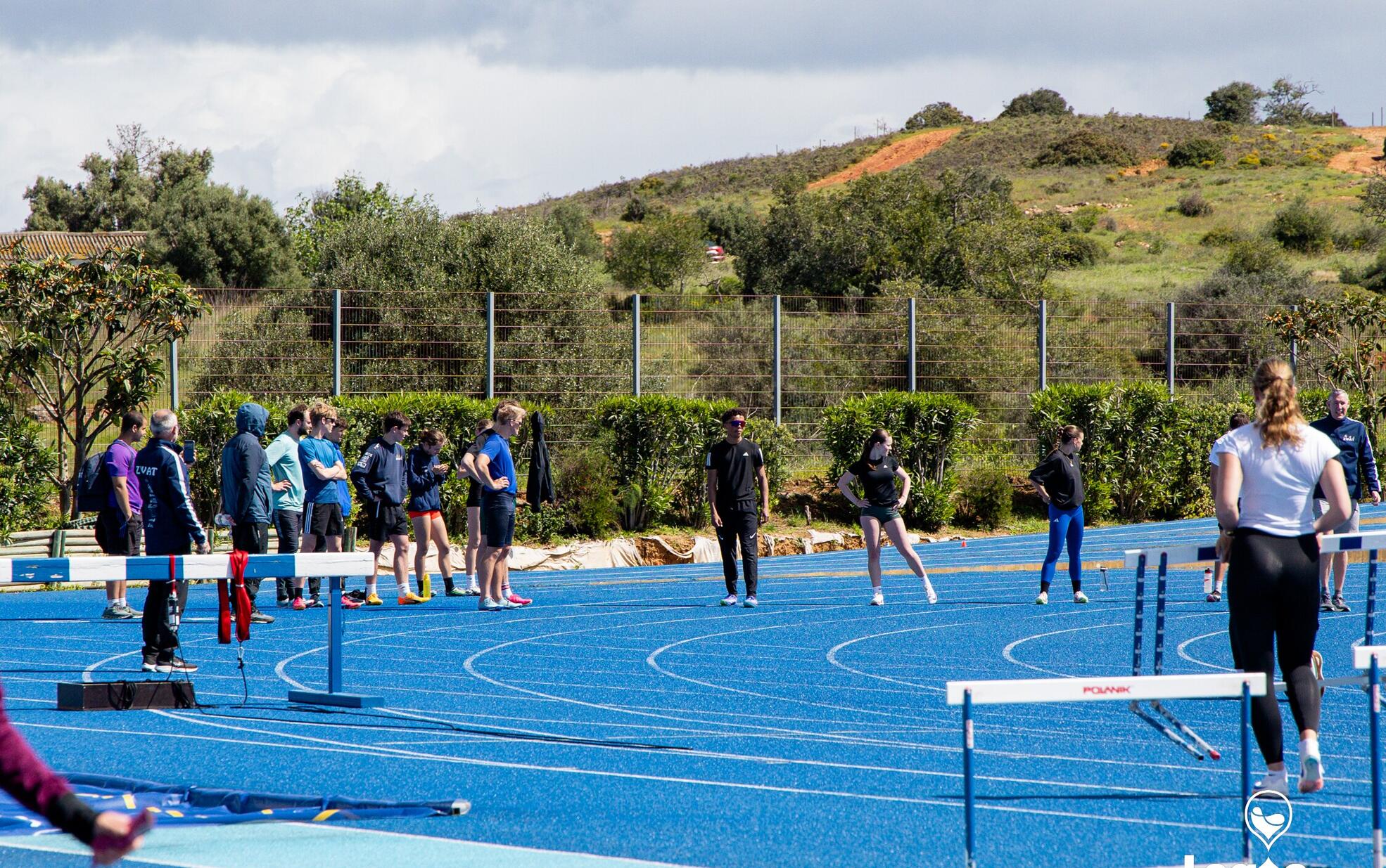 Equipas Internacionais de Atletismo Escolhem Lagoa para Estágios de Alto Rendimento