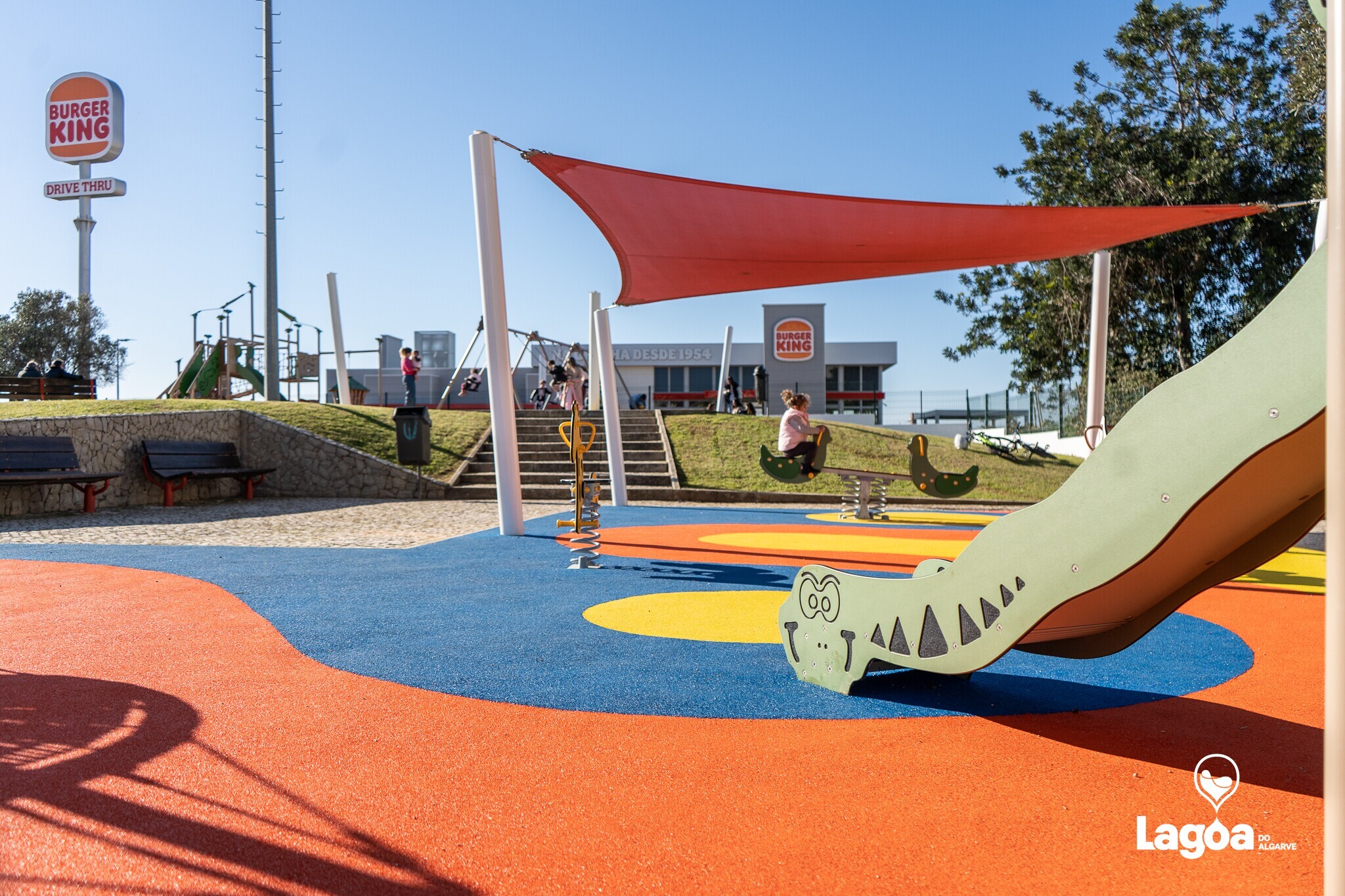 Parque Infantil 02