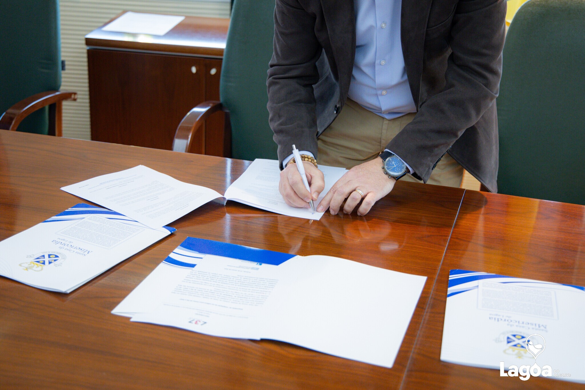 Assinatura Contrato 03