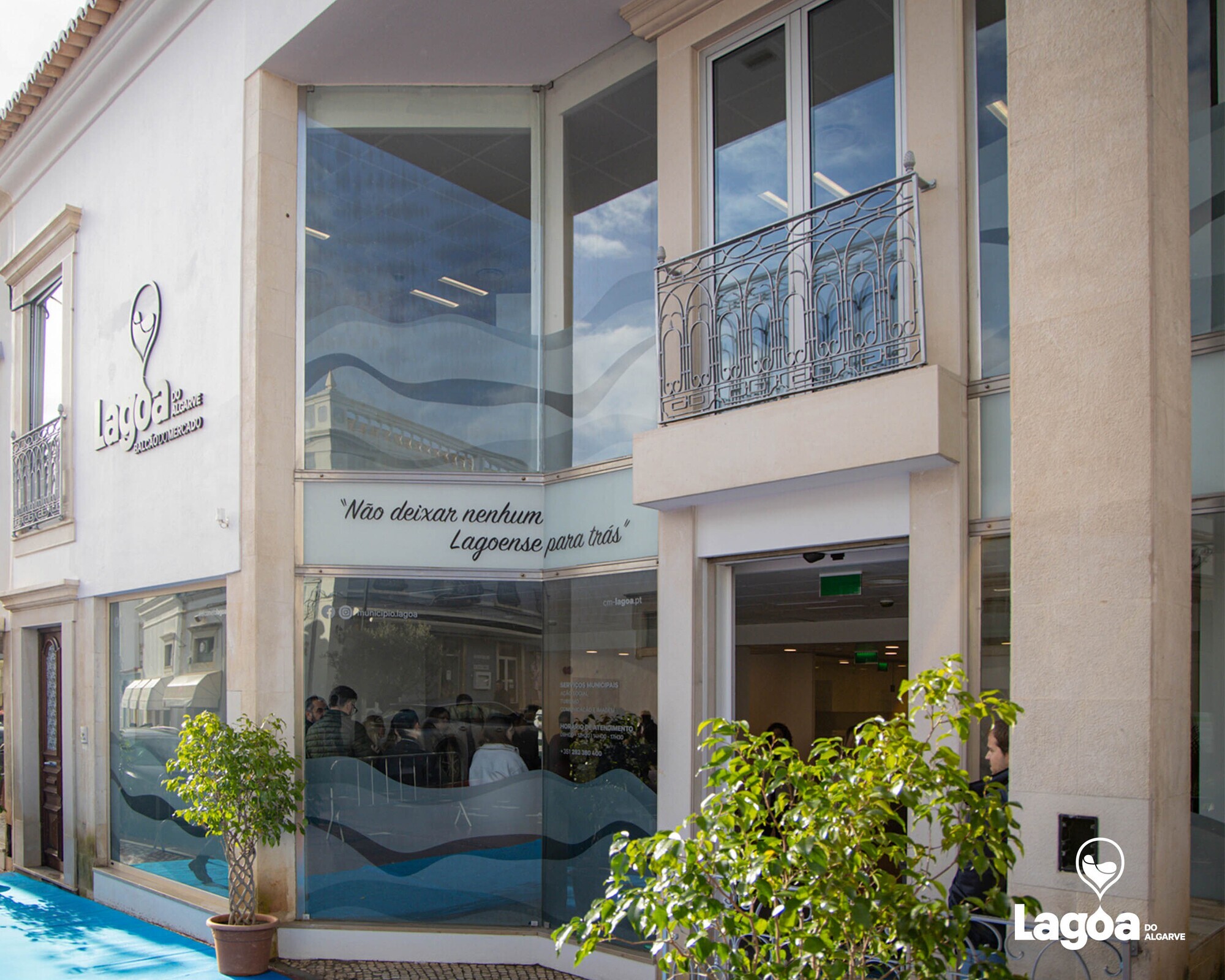 Município de Lagoa inaugura o “Balcão do Mercado”, uma nova instalação de serviços ao dispor da p...