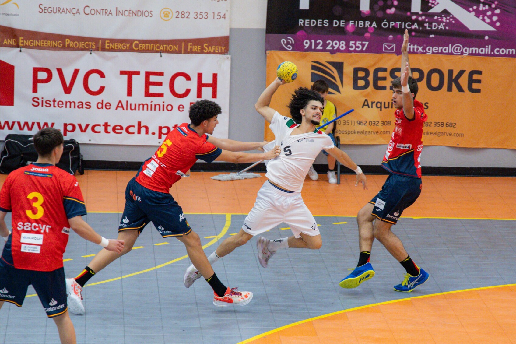Município de Lagoa Celebra o Sucesso do Torneio Internacional de Andebol