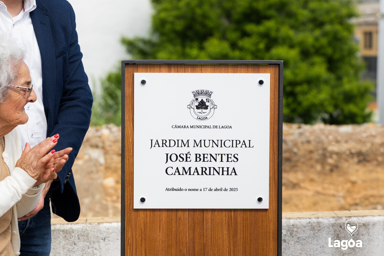 Município de Lagoa presta homenagem a José Bentes Camarinha em Estômbar